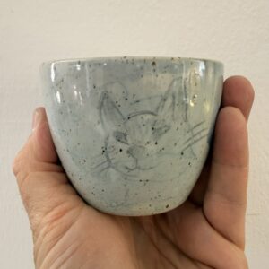 Cup with cat